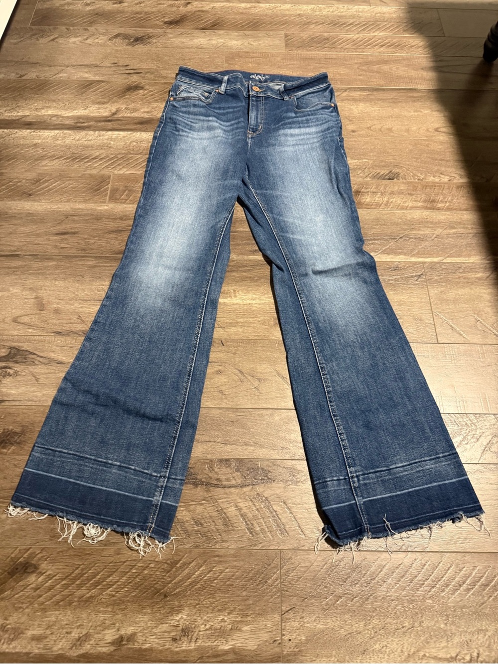 Maurice’s Edgely High Rise Curvy Flare Raw Hem Jeans 14 Long